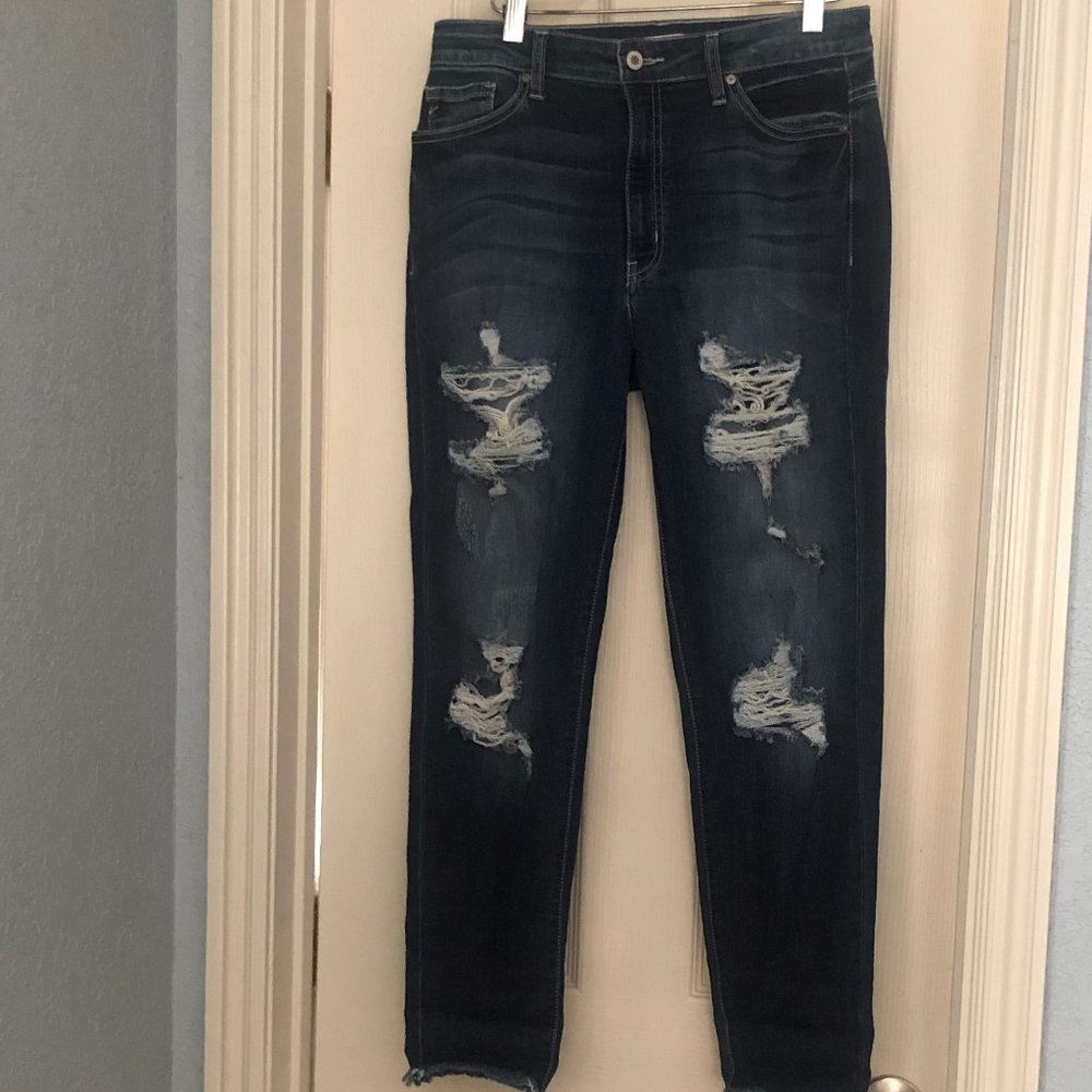 KanCan distressed jeans